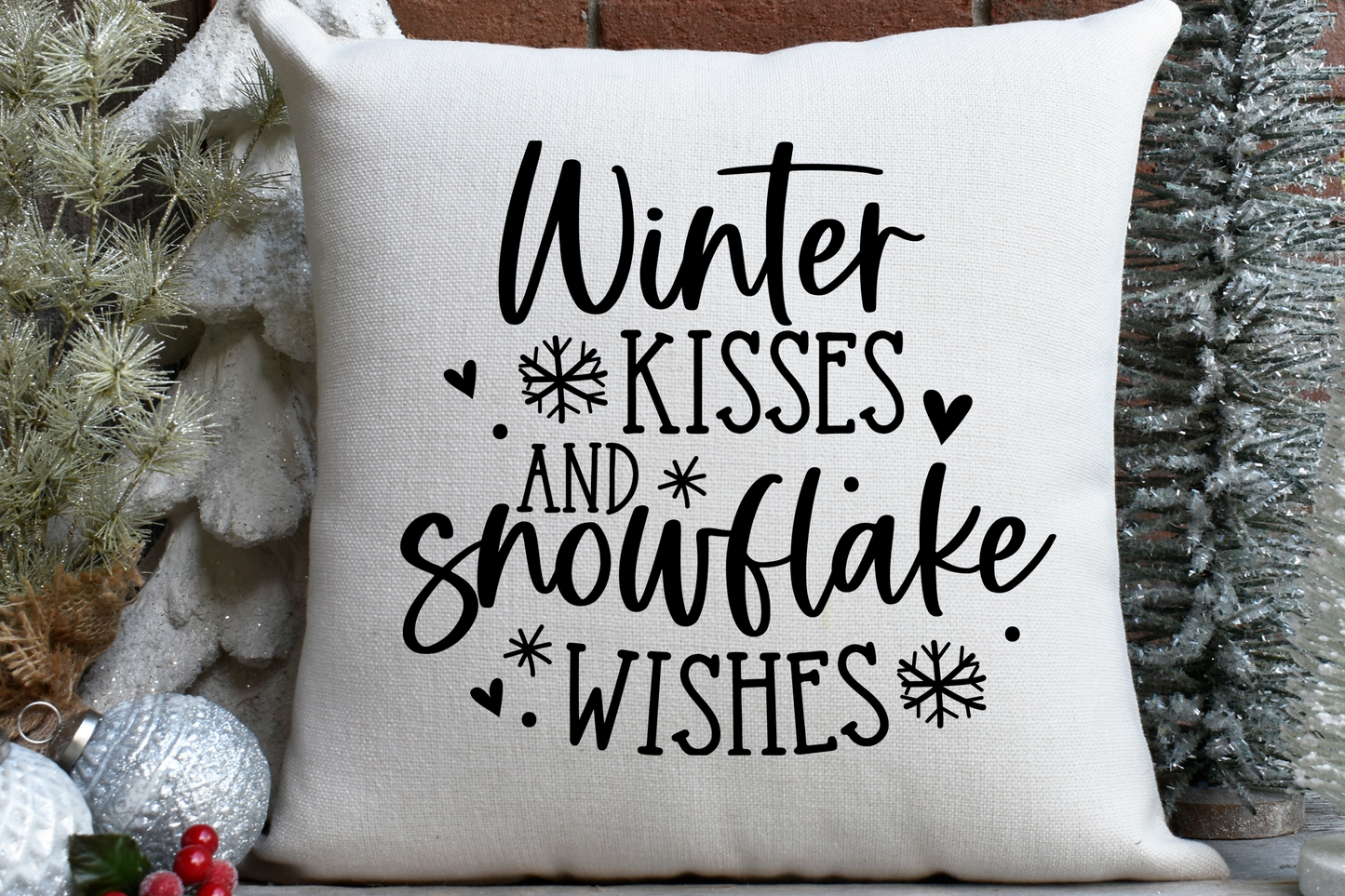 Winter Kisses Pillow Cover